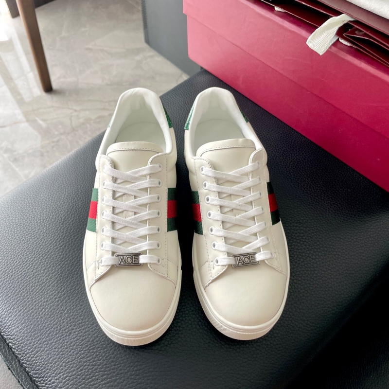 G*u*i casual shoes